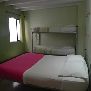 https://hostal-tamarindo.colombiamedellinhotels.com